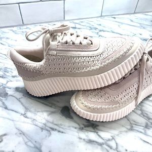 Brand new Dolce Vita Dolen sneakers. Size 7.5